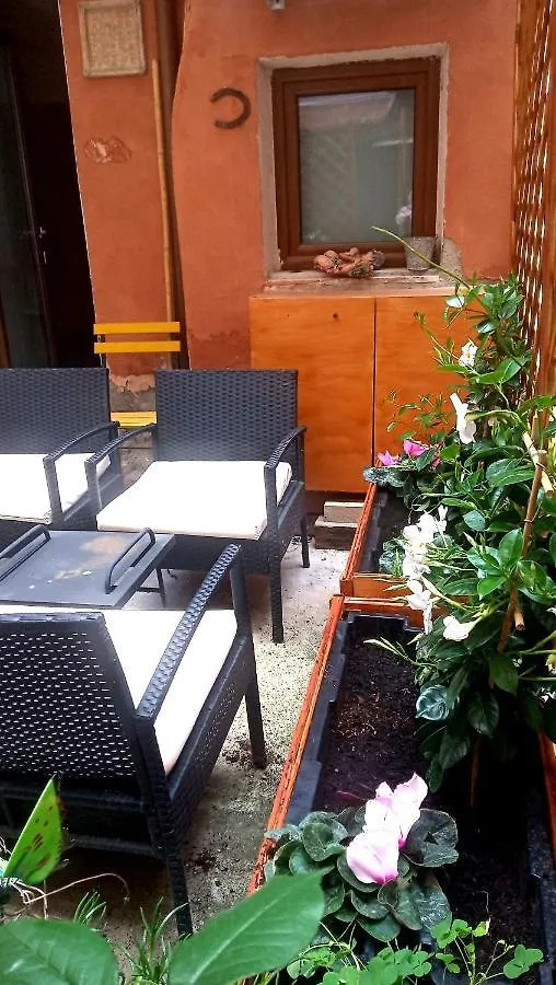 San Giorgio Degli Schiavoni Apartment Venice Italy